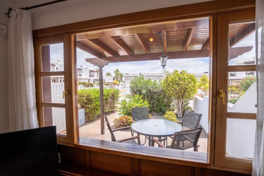 Beautiful Home In Lanzarote 5 Mins From Marina Playa Blanca  Exterior photo